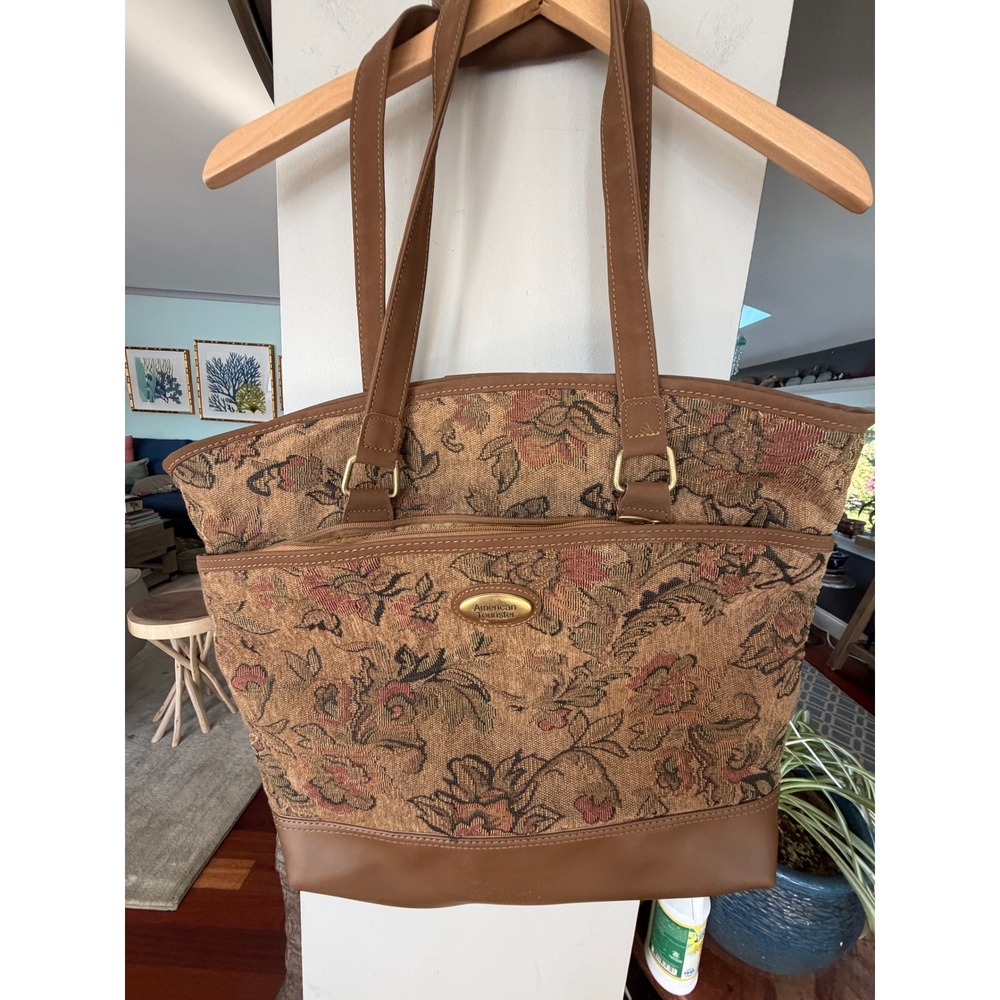 American Tourister Tote Bag Womens Large Brown Good Floral Tapestry Vintage Boho